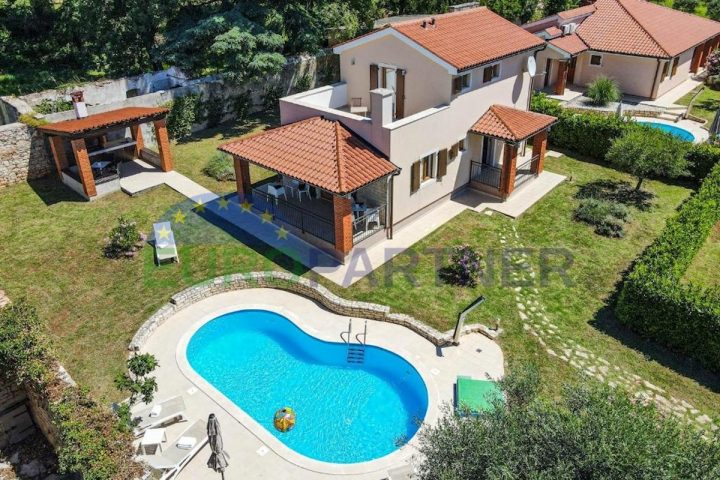 House for sale 393 m² – Višnjan