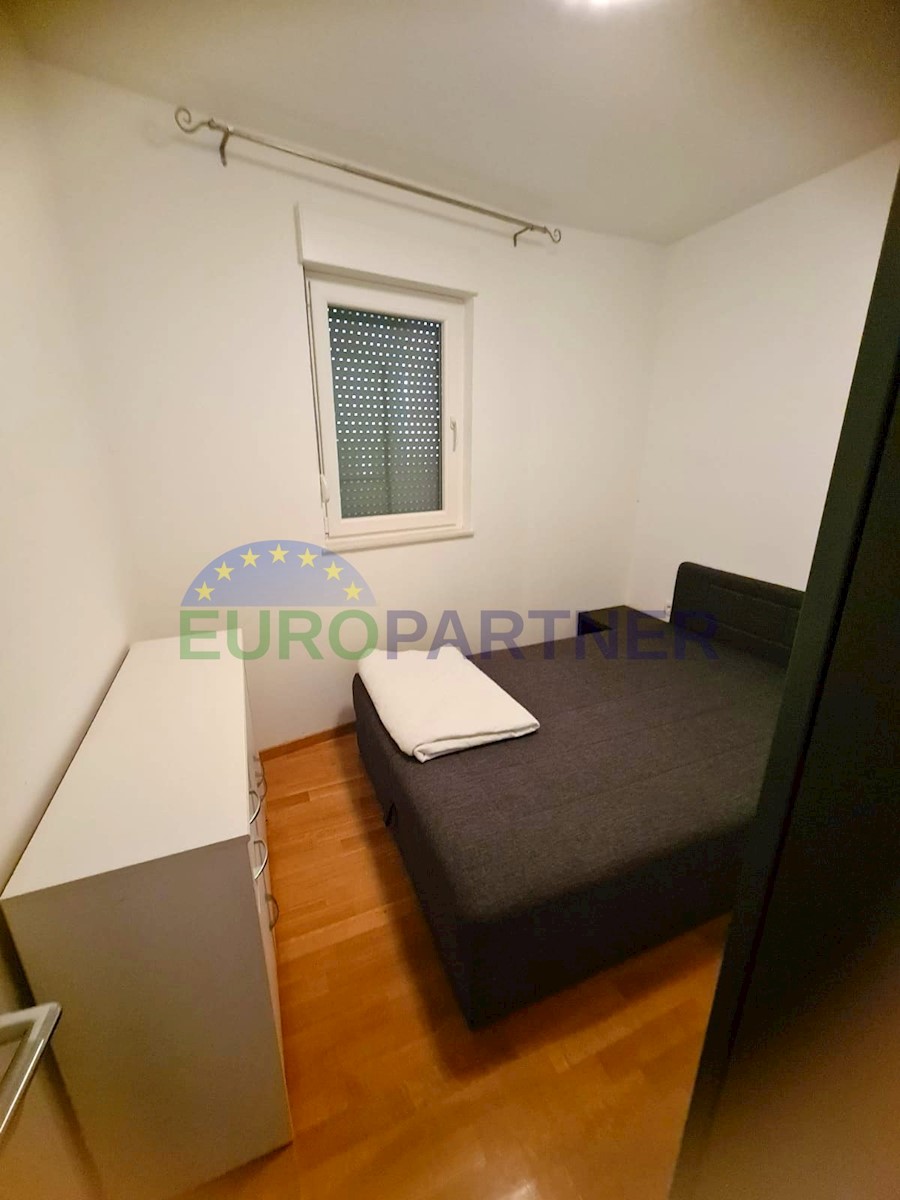 Appartement À vendre - SPLITSKO-DALMATINSKA SPLIT