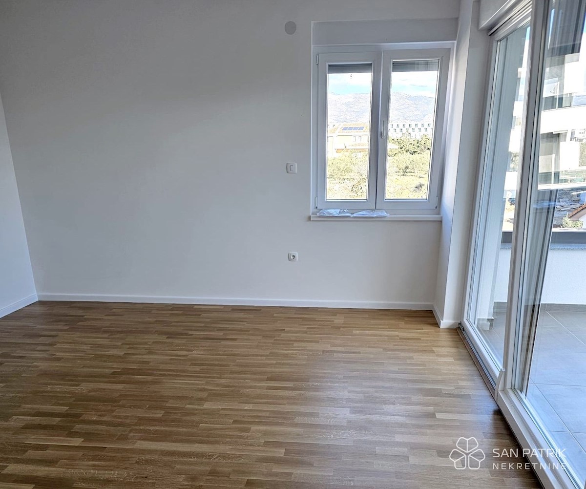 Apartmán Na prodej - LIČKO-SENJSKA NOVALJA