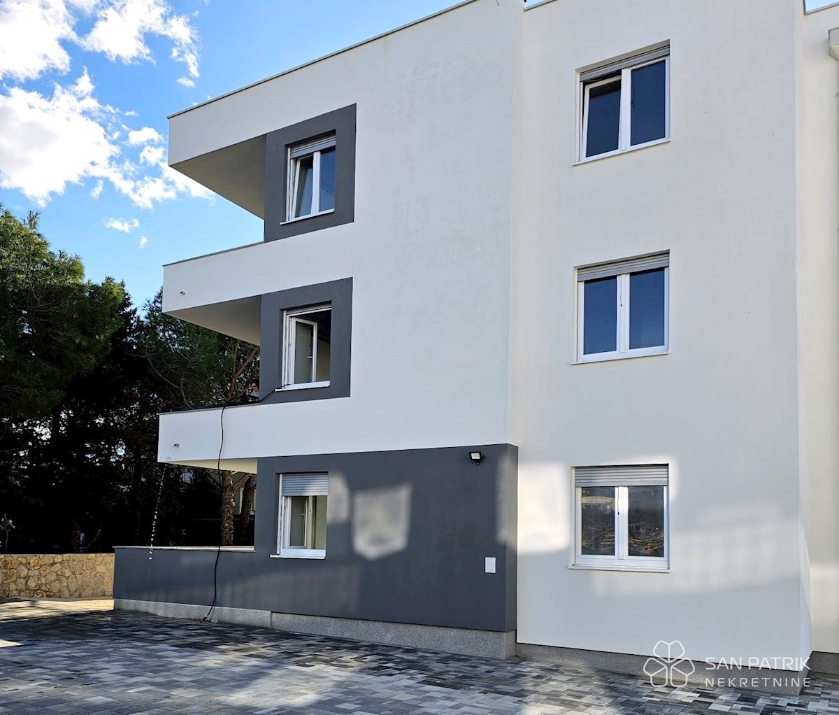 Apartmán Na prodej - LIČKO-SENJSKA NOVALJA