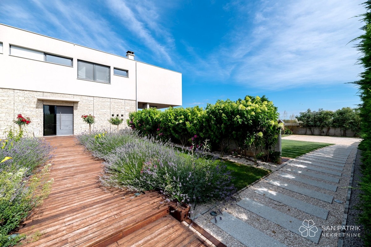 House For sale - ISTARSKA UMAG