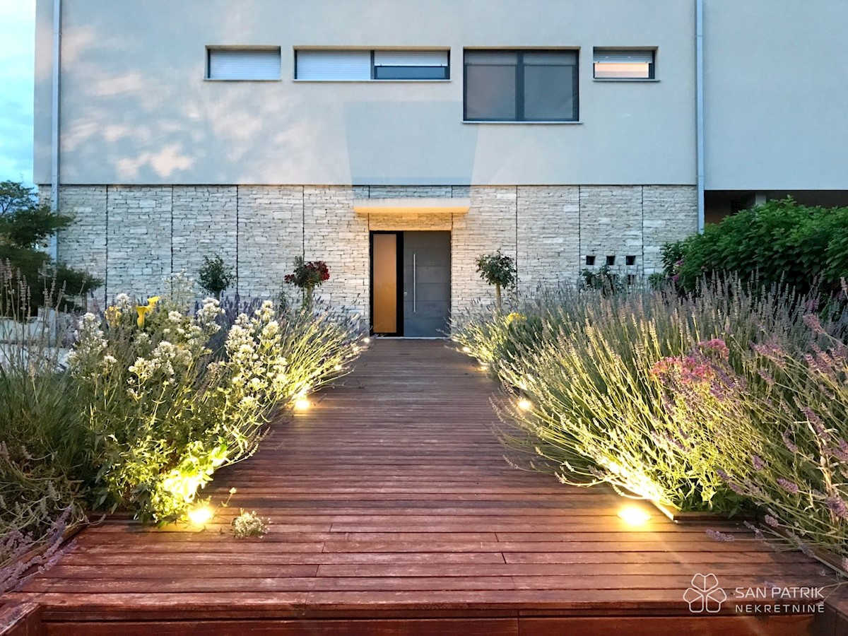 House For sale - ISTARSKA UMAG