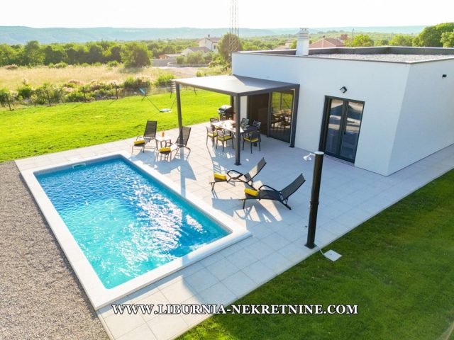 Dům na prodej 90 m² – Trget
