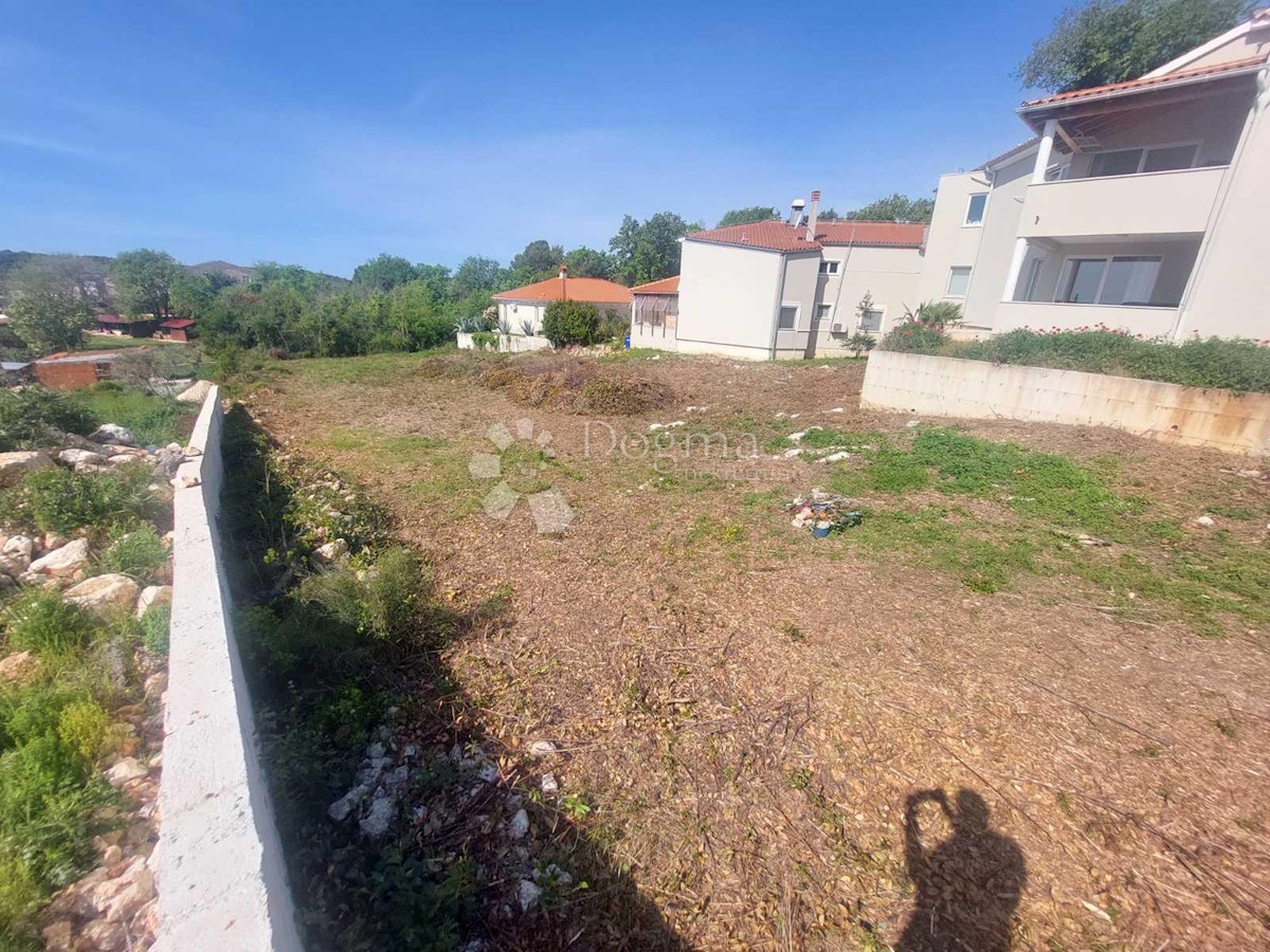 Land For sale - ISTARSKA MEDULIN