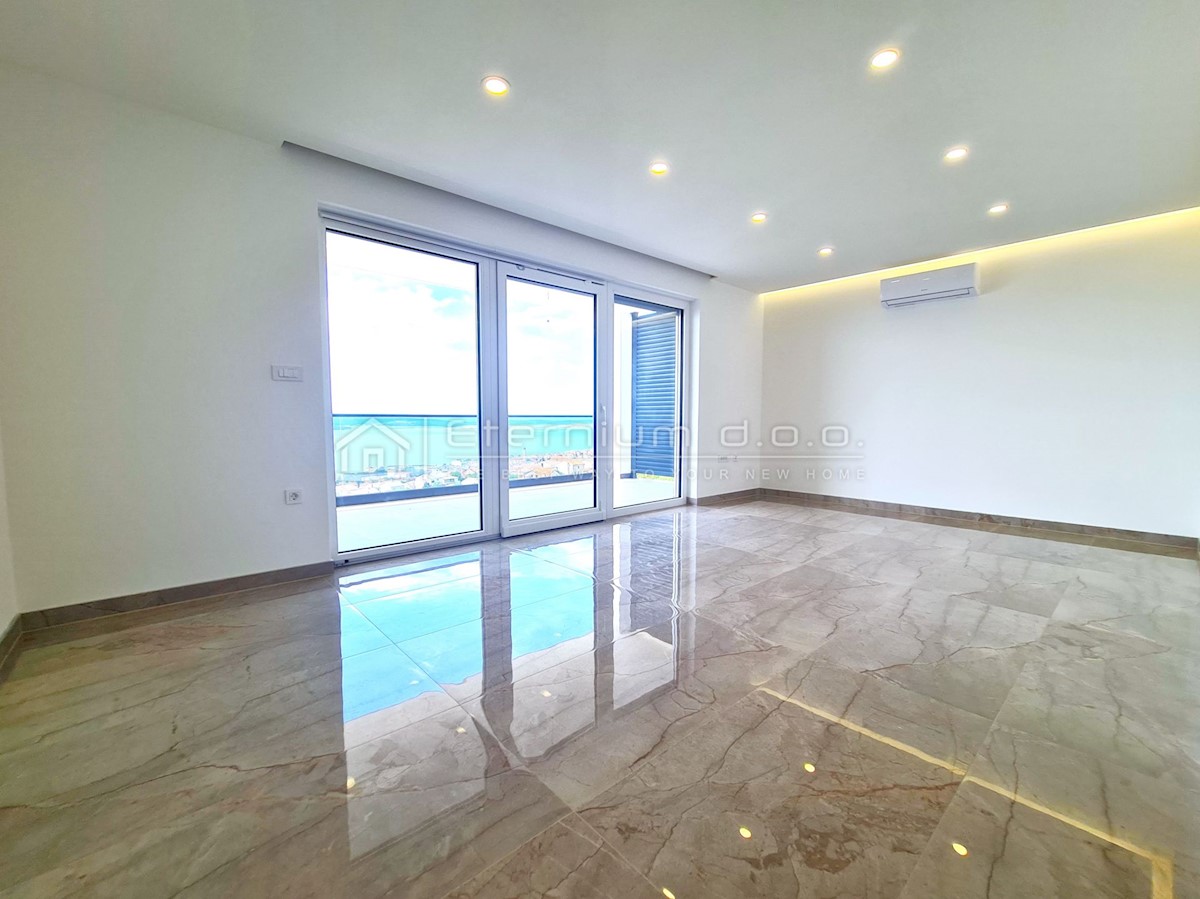 Apartmán Na predaj - PRIMORSKO-GORANSKA CRIKVENICA