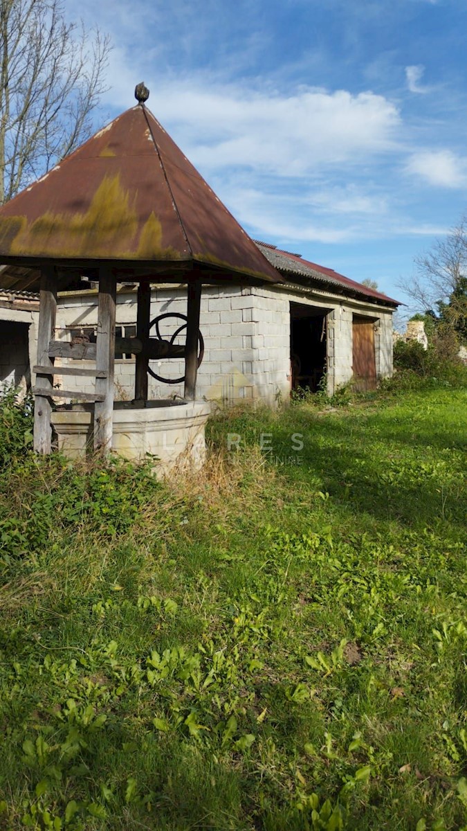 Haus Zu verkaufen - Zagrebačka Ivanić-grad - foto 1/18
