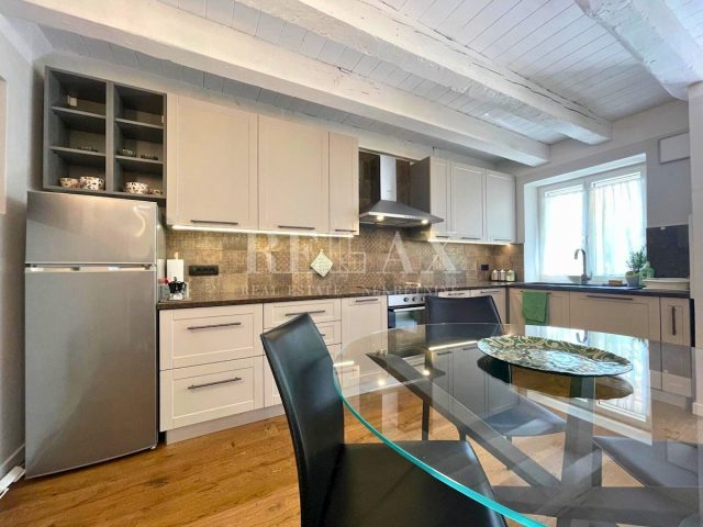 Hiša na predaj 118 m² – Dramalj