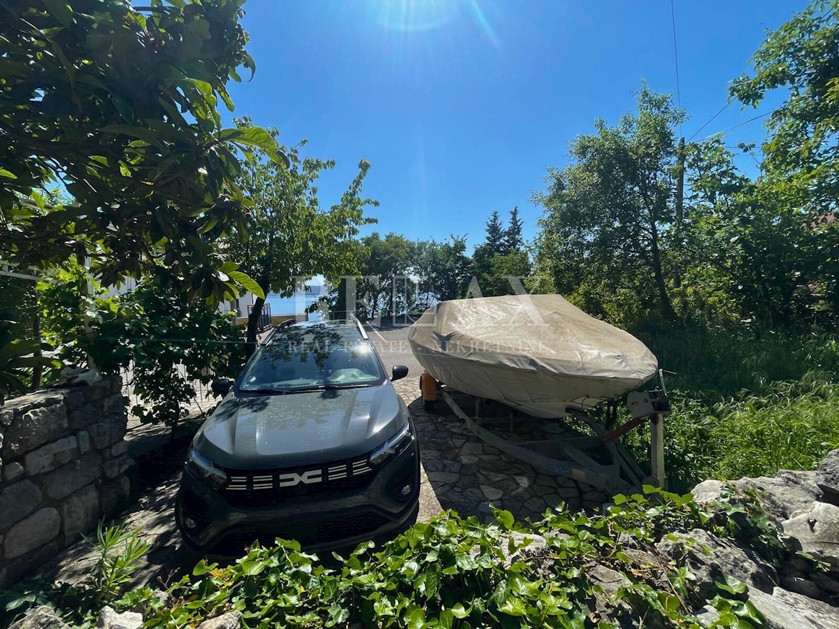 Kuća Na prodaju - PRIMORSKO-GORANSKA CRIKVENICA