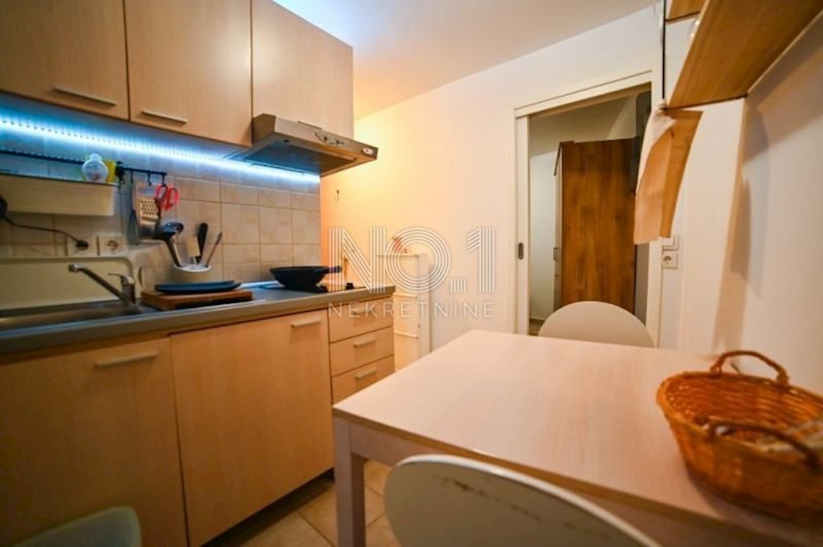 Apartmán Na predaj - PRIMORSKO-GORANSKA CRES