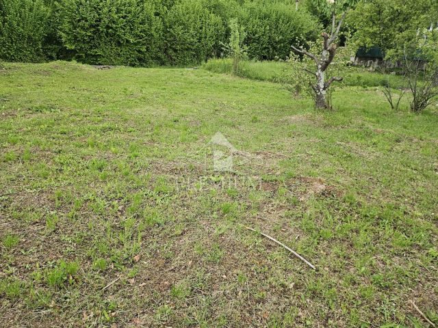 Działka na sprzedaż 935 m² – Veprinac