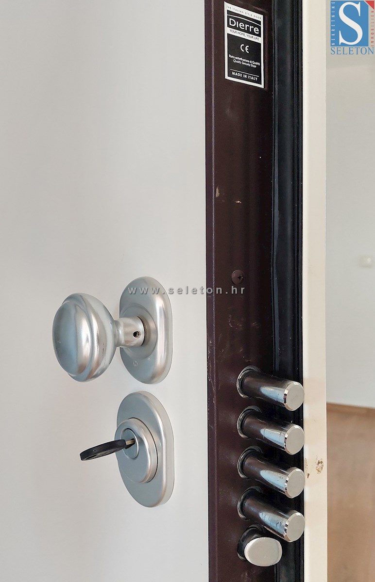Apartmán Na predaj - ISTARSKA POREČ