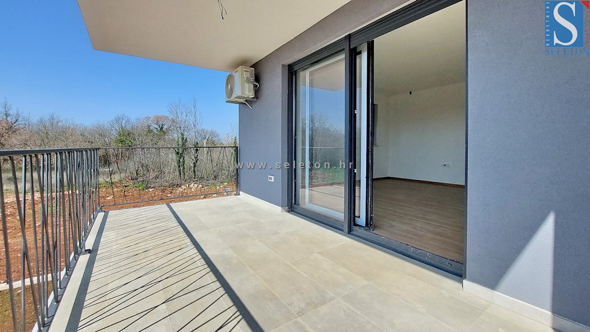 Apartmán Na predaj - ISTARSKA POREČ