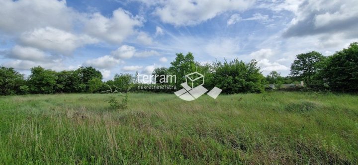 Zemljište na prodaju 1670 m² – Režanci