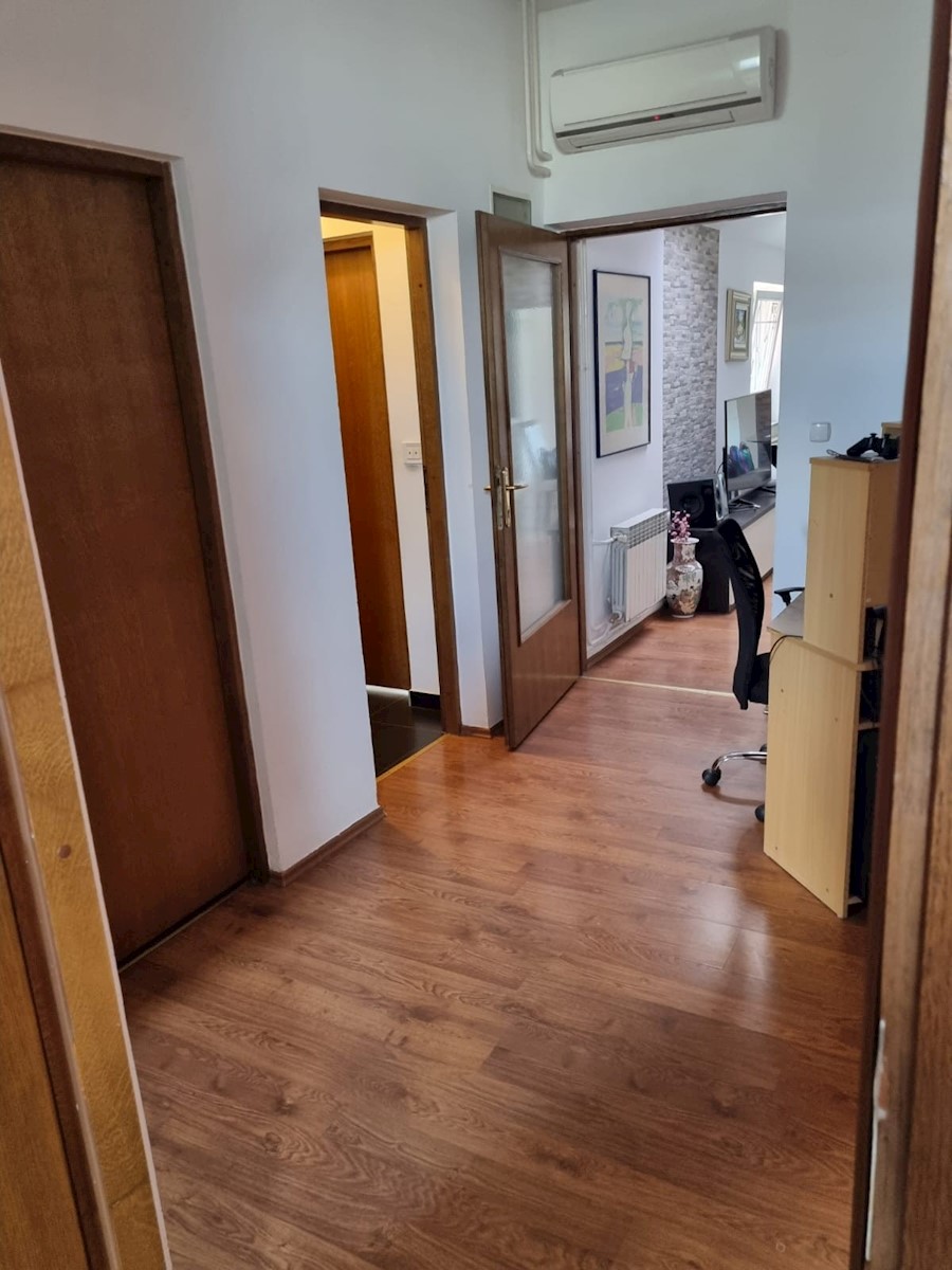 Apartment Zu verkaufen - OSJEČKO-BARANJSKA OSIJEK