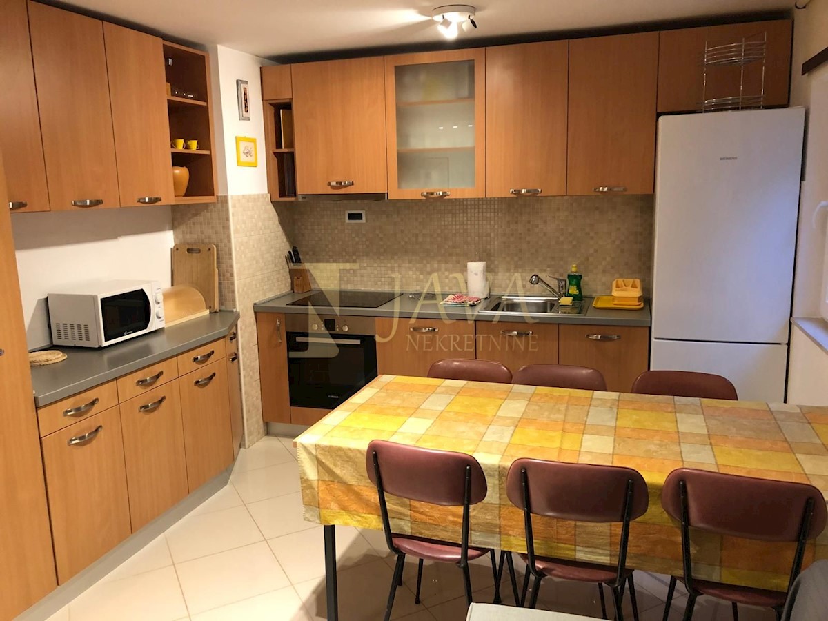 Flat For rent - PRIMORSKO-GORANSKA KOSTRENA