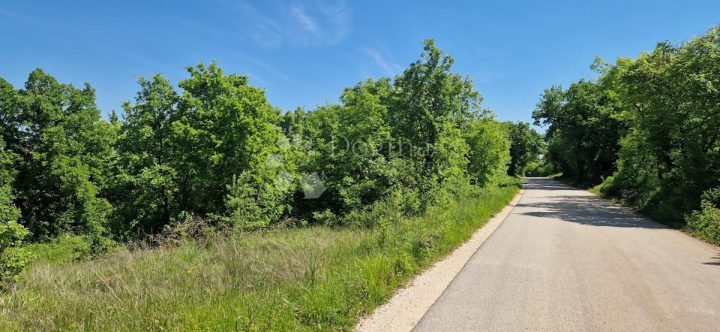 Grundstück zu verkaufen 899 m² – Kringa