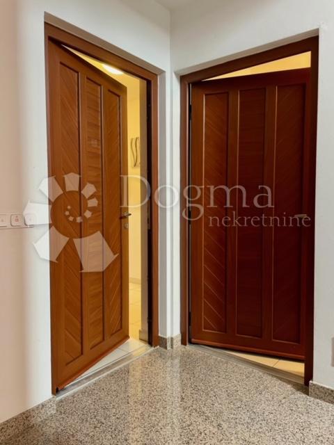 Apartmán Na predaj - Istarska Tar-vabriga - foto 2/27