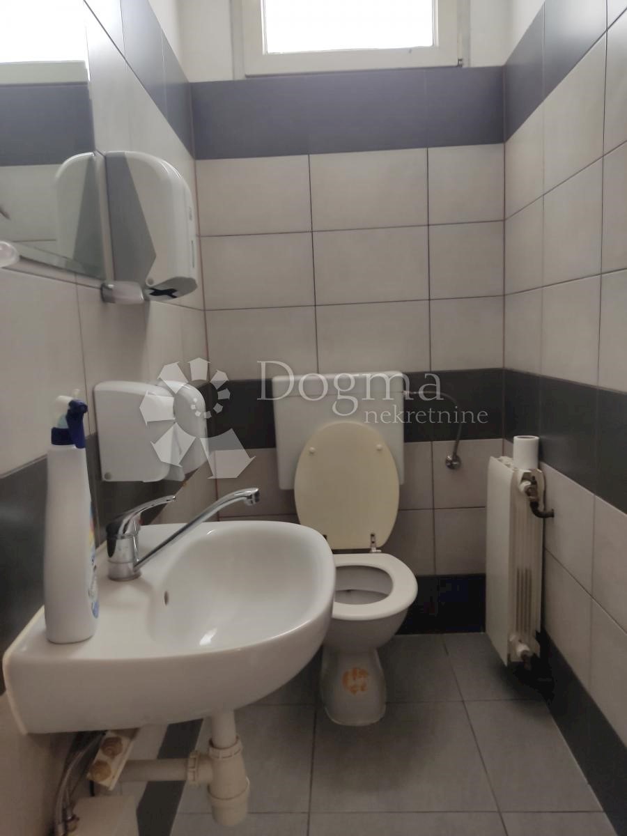 Komerčné Na predaj - ZAGREBAČKA IVANIĆ-GRAD