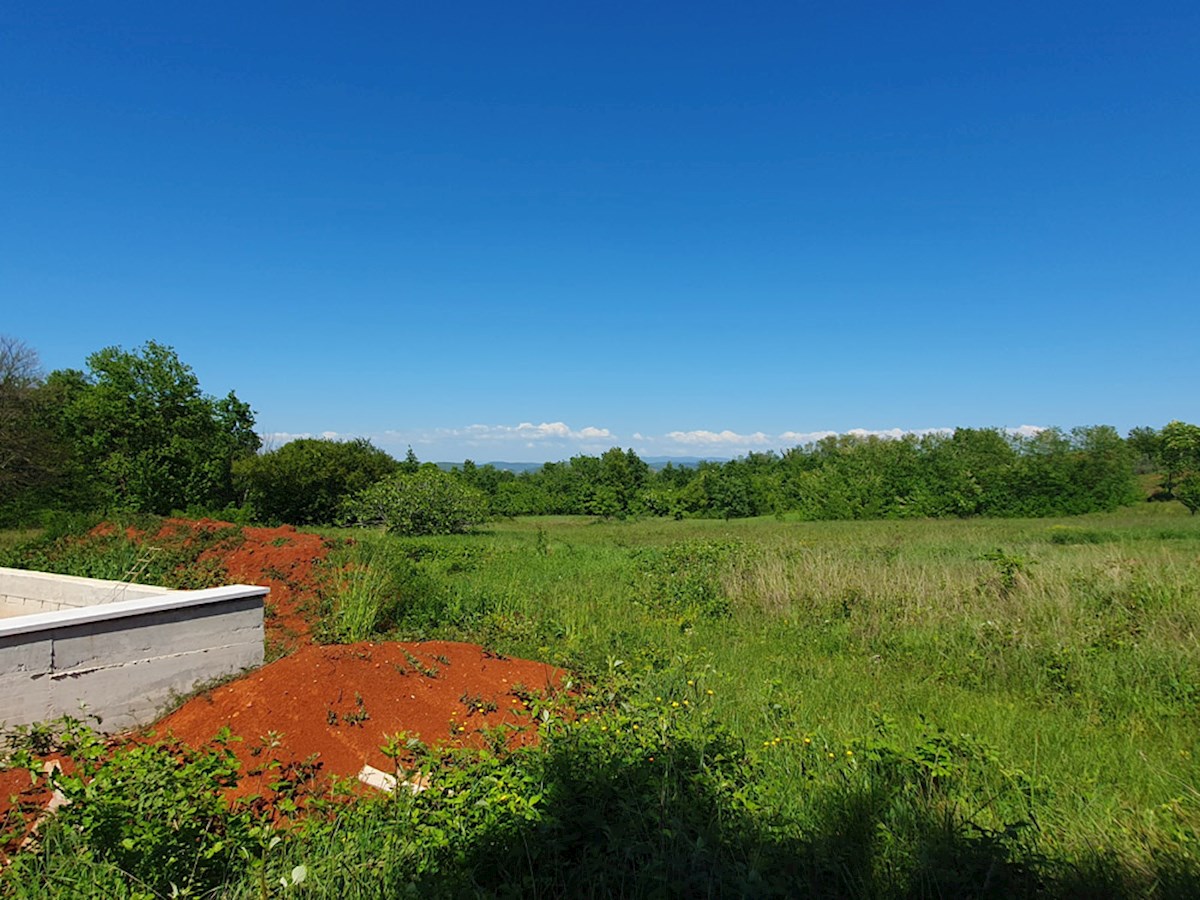 Land For sale - ISTARSKA VIŽINADA