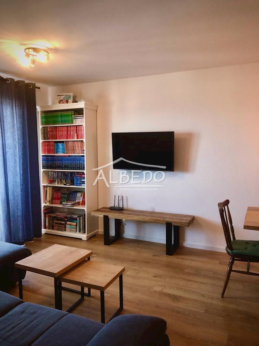 Apartment Zu verkaufen - SPLITSKO-DALMATINSKA MAKARSKA