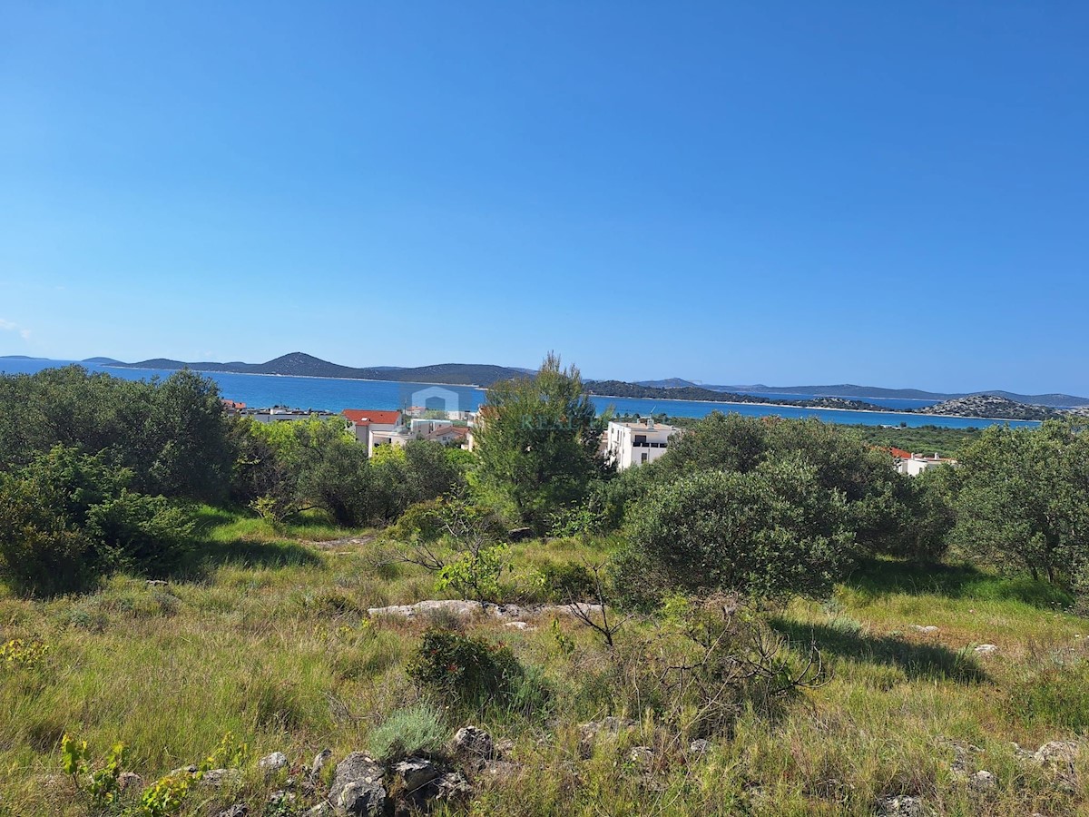 Parcela Na predaj - ŠIBENSKO-KNINSKA VODICE