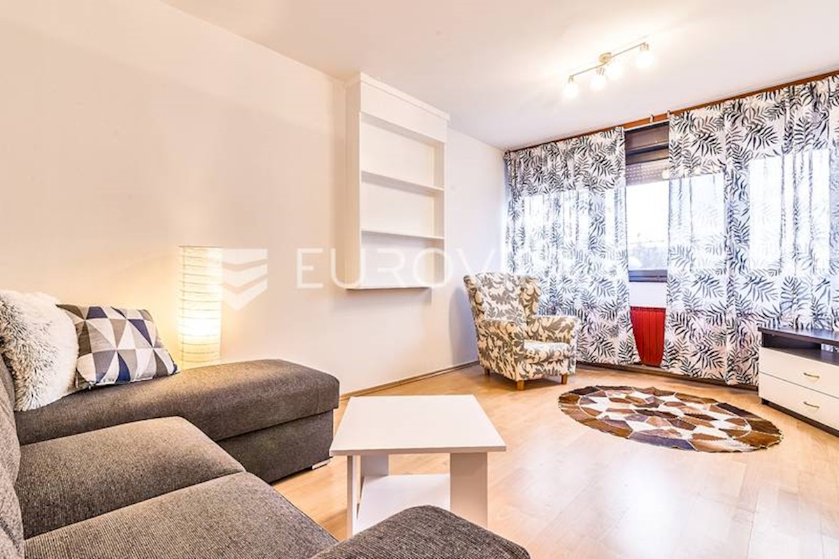 Appartement À louer - GRAD ZAGREB ZAGREB