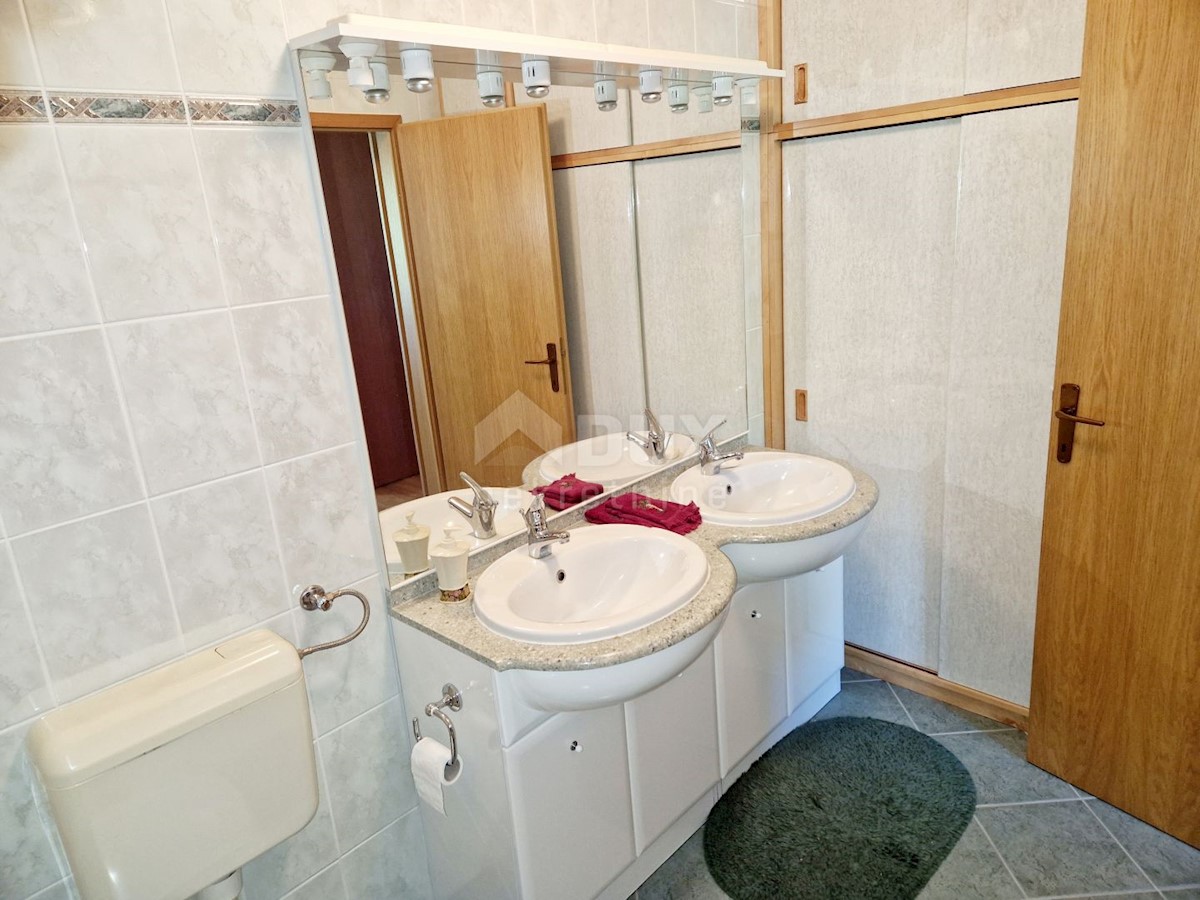 Flat For sale - PRIMORSKO-GORANSKA KRALJEVICA