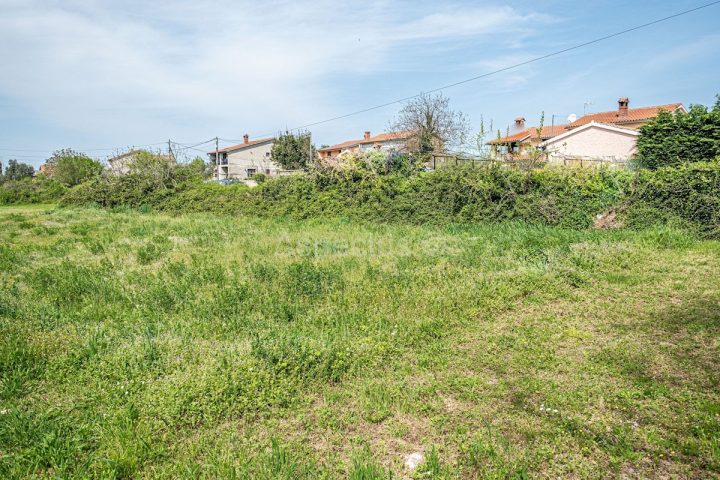 Pozemok na predaj 657 m² – Čabrunići