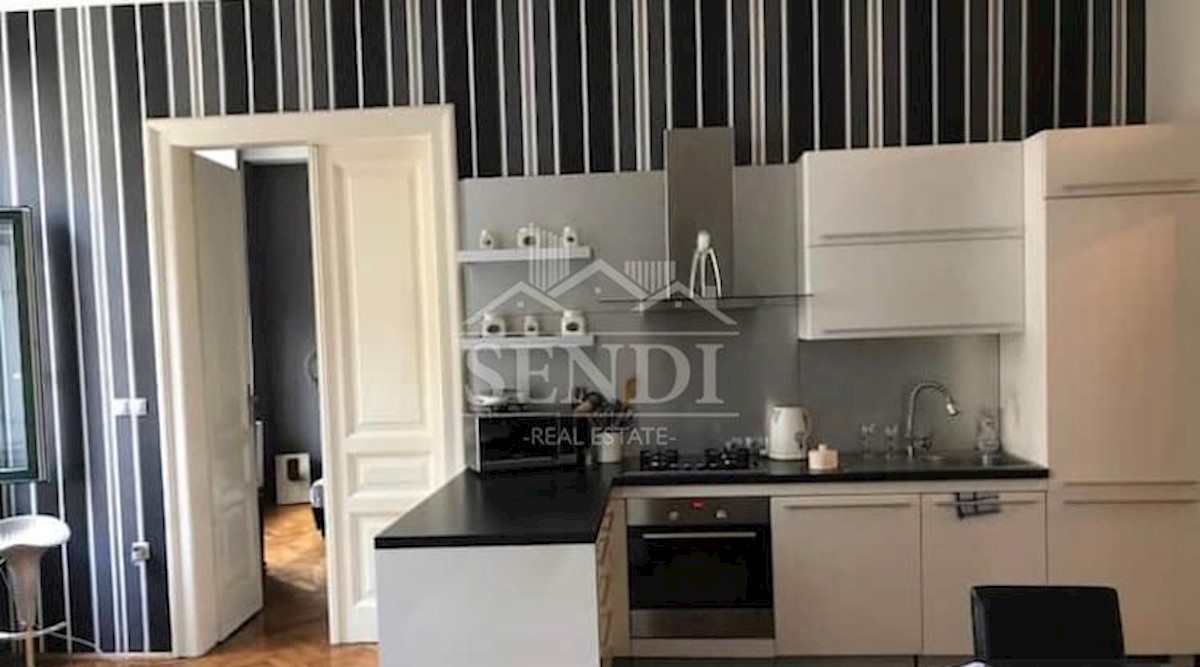 Appartement À louer - PRIMORSKO-GORANSKA RIJEKA