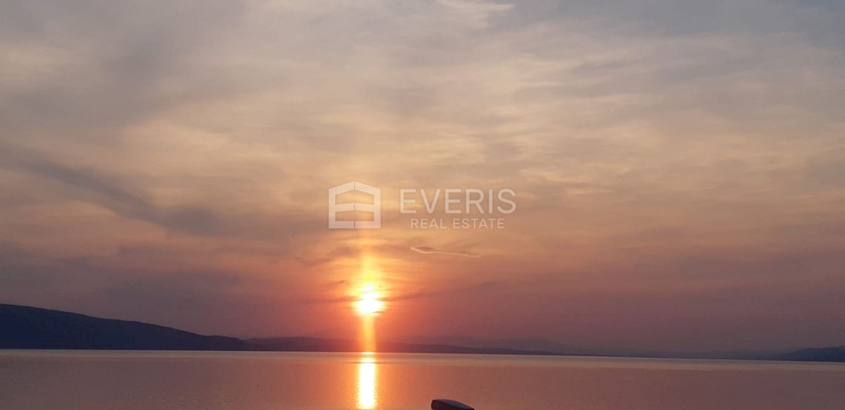 Stan Na prodaju - LIČKO-SENJSKA SENJ