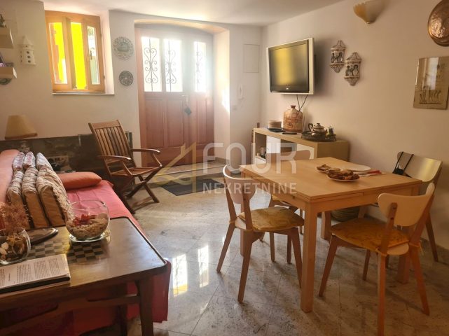 Hiša Naprodaj - Primorsko-goranska Cres - foto 2/16