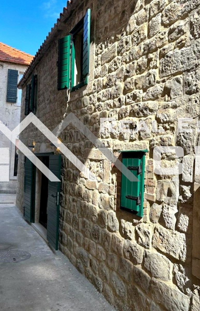 Kuća Na prodaju - SPLITSKO-DALMATINSKA Kaštela