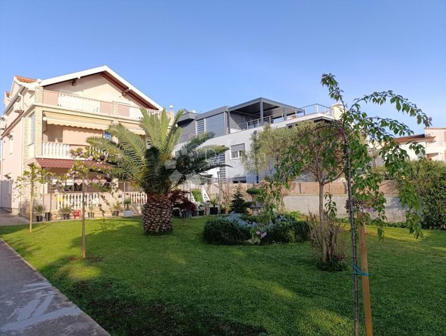 Maison à vendre 400 m² – Bibinje