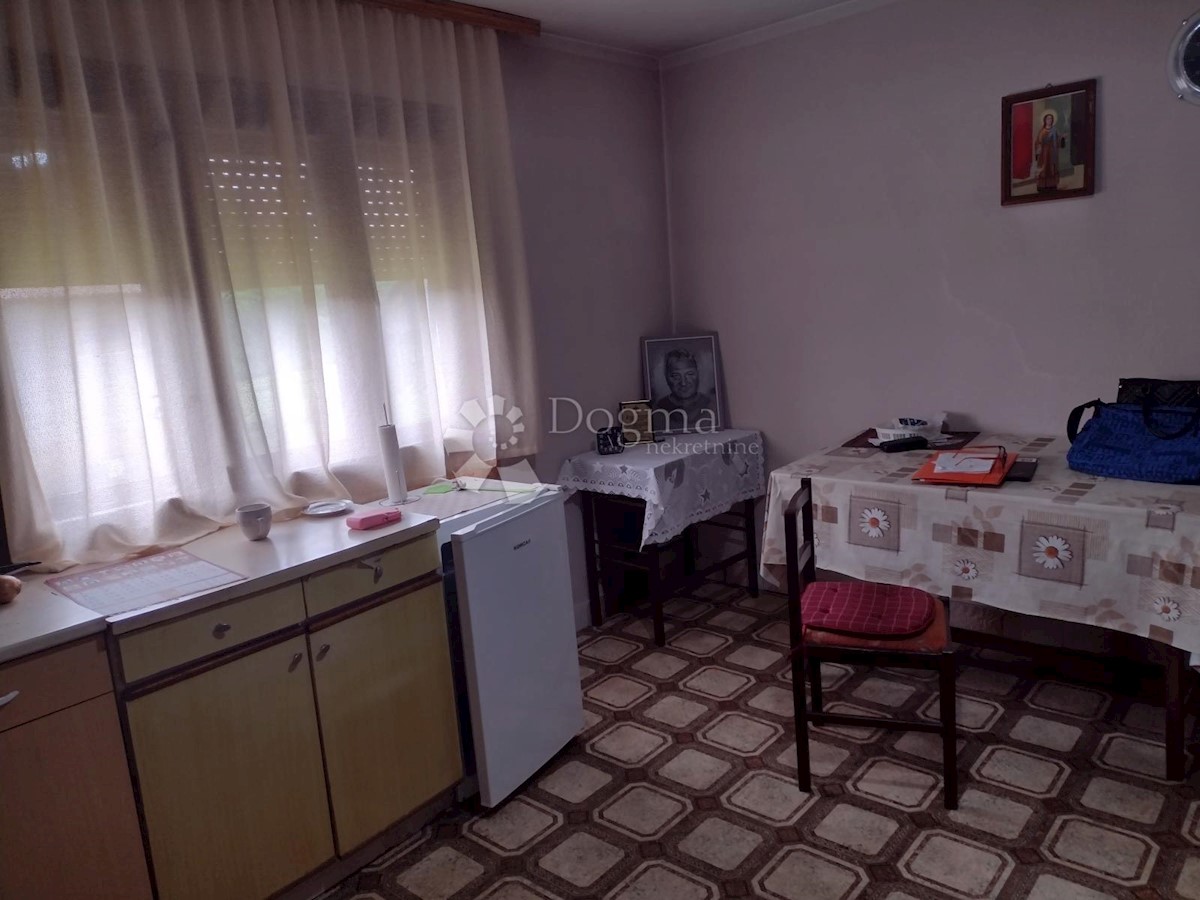 Kuća Na prodaju - Sisačko-moslavačka Gvozd