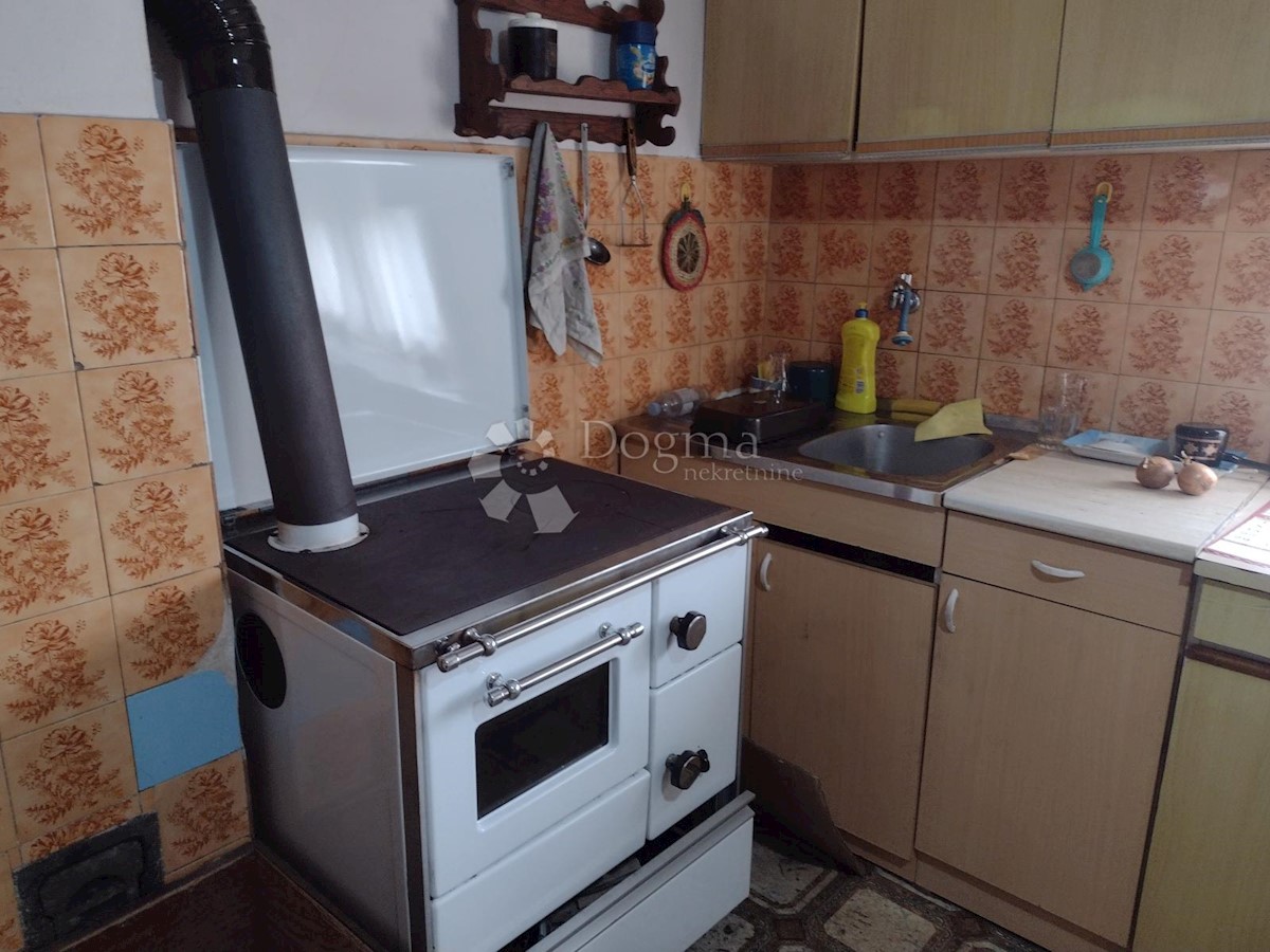 Kuća Na prodaju - Sisačko-moslavačka Gvozd