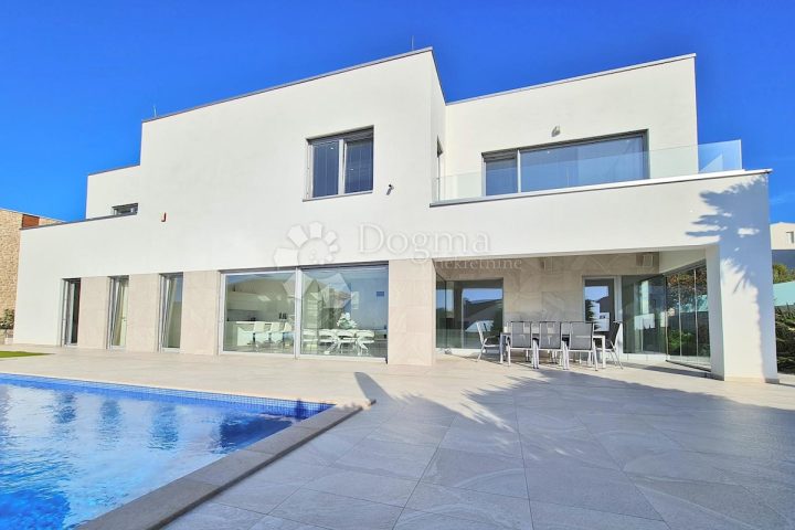 Maison à vendre – Krk