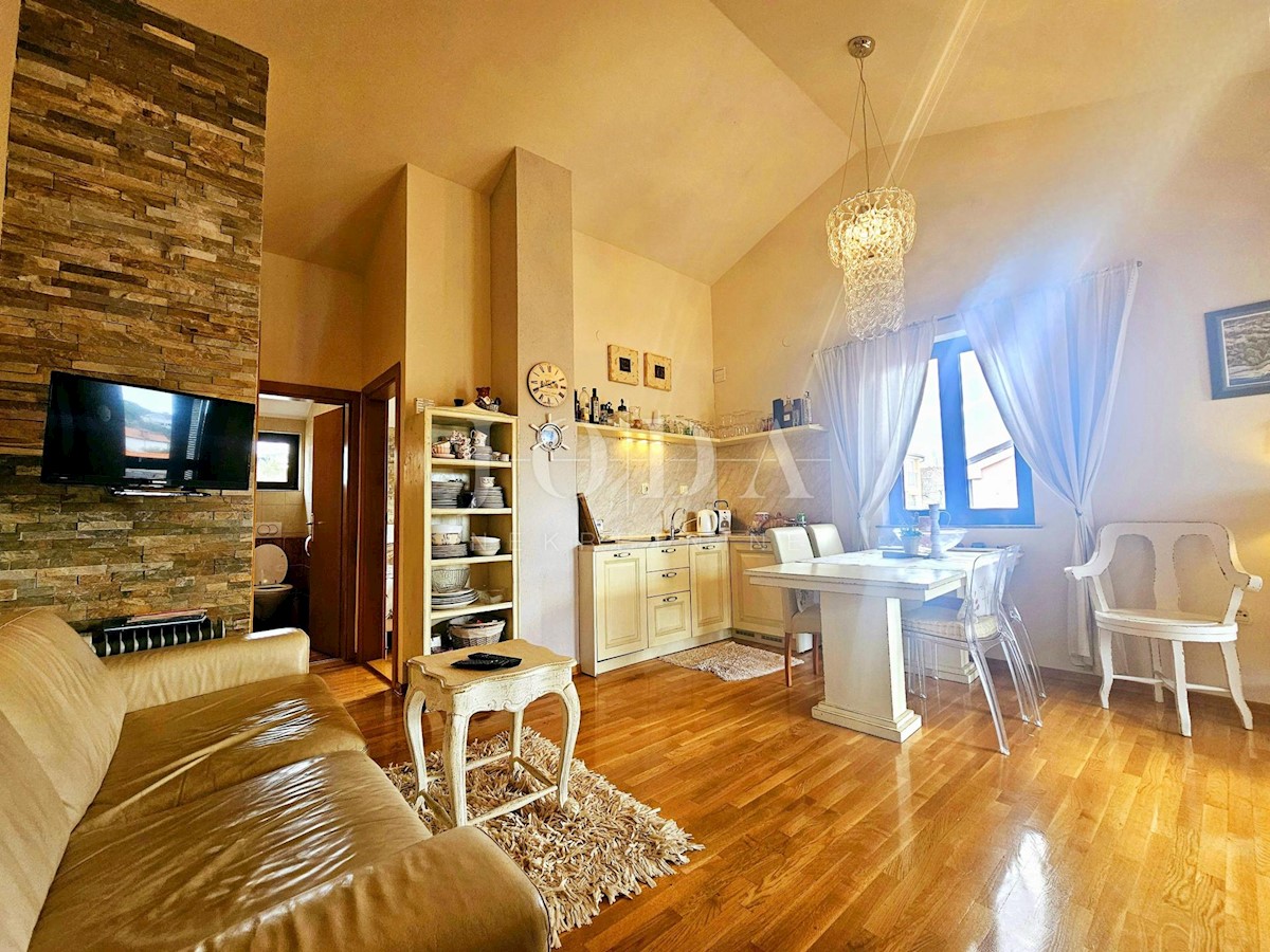 Apartmán Na predaj - PRIMORSKO-GORANSKA KRK