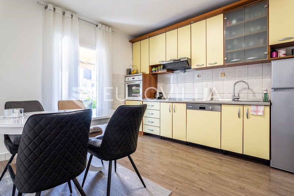 Flat For sale - SPLITSKO-DALMATINSKA SPLIT