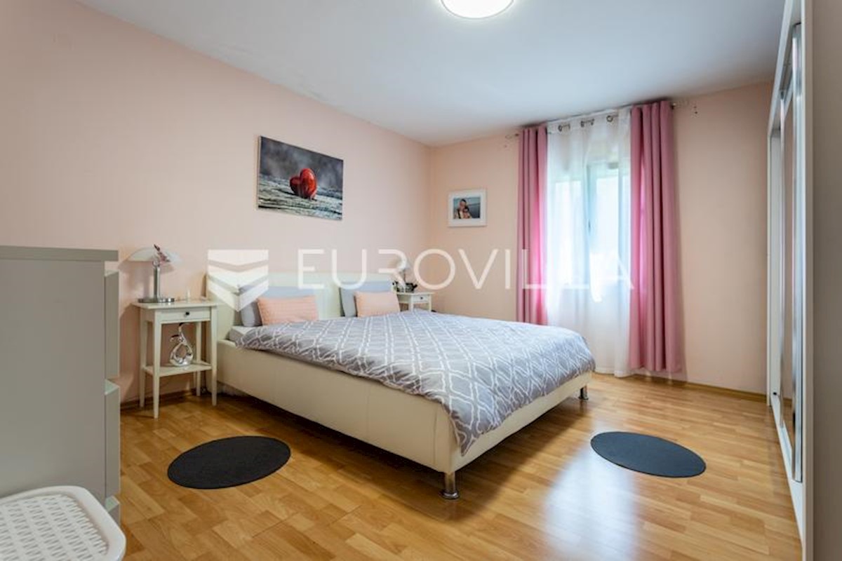 Apartmán Na prodej - SPLITSKO-DALMATINSKA SPLIT