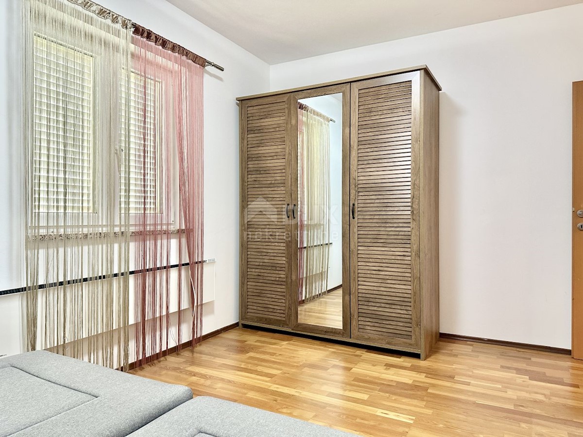 Flat For sale - ISTARSKA TAR-VABRIGA
