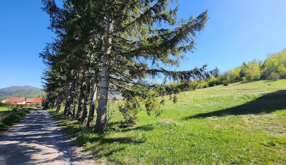 Parcela Naprodaj - PRIMORSKO-GORANSKA Fužine