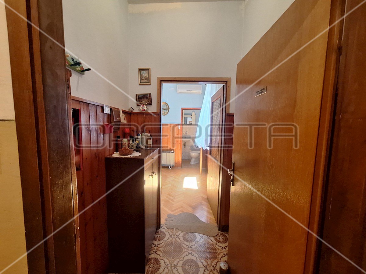 Apartma Na predaj - ŠIBENSKO-KNINSKA ŠIBENIK