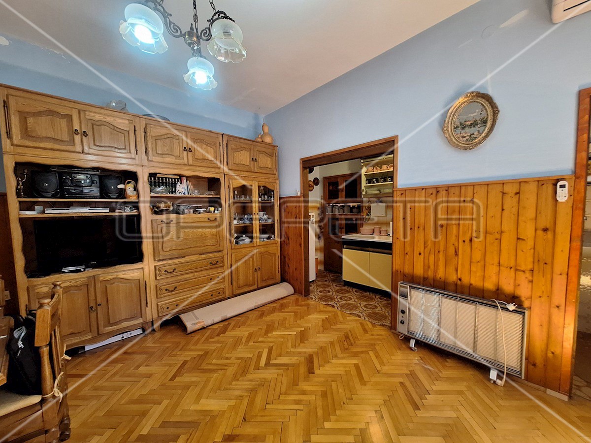 Apartma Na predaj - ŠIBENSKO-KNINSKA ŠIBENIK