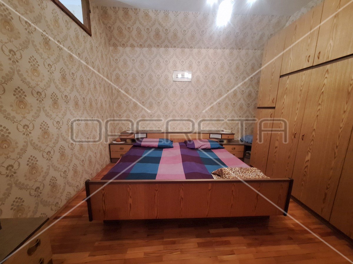 Apartma Na predaj - ŠIBENSKO-KNINSKA ŠIBENIK