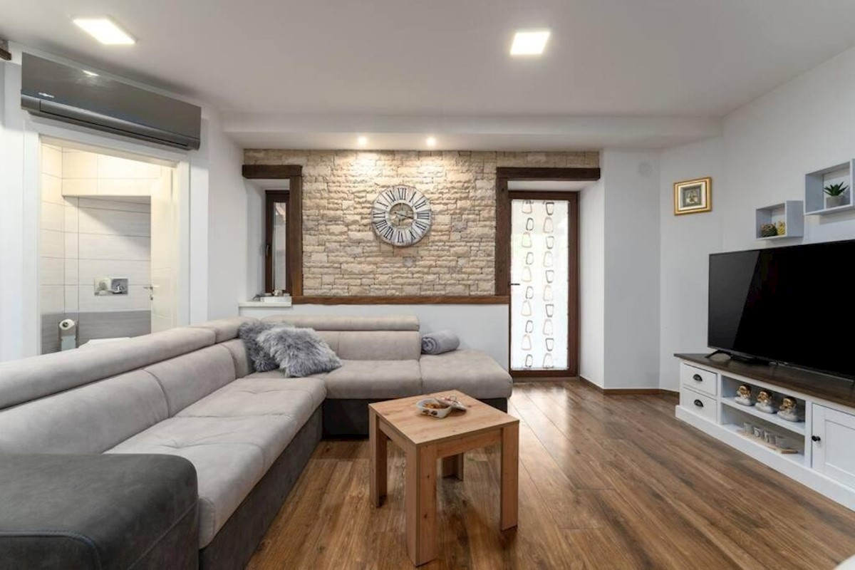 House For sale - ISTARSKA UMAG