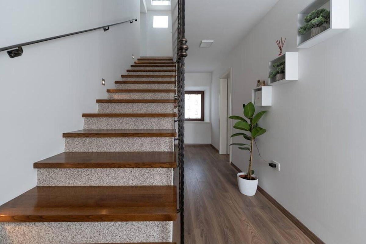 Haus Zu verkaufen - ISTARSKA Umag