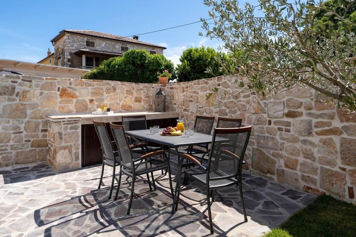 House For sale - ISTARSKA UMAG