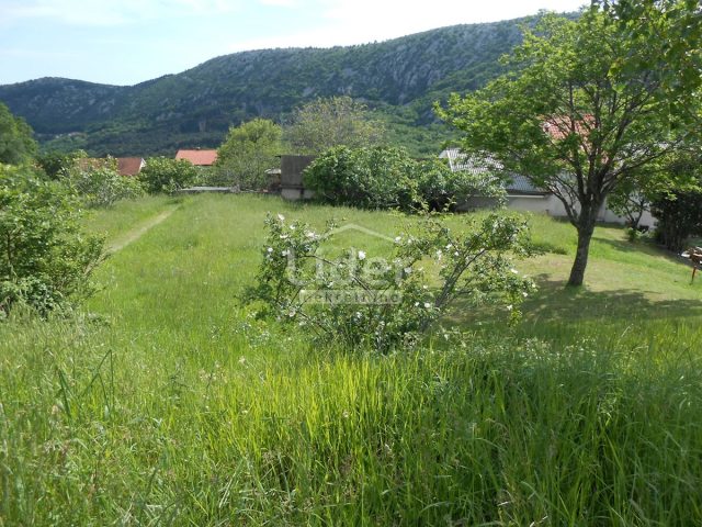 Terreno in vendita 676 m² – Bribir