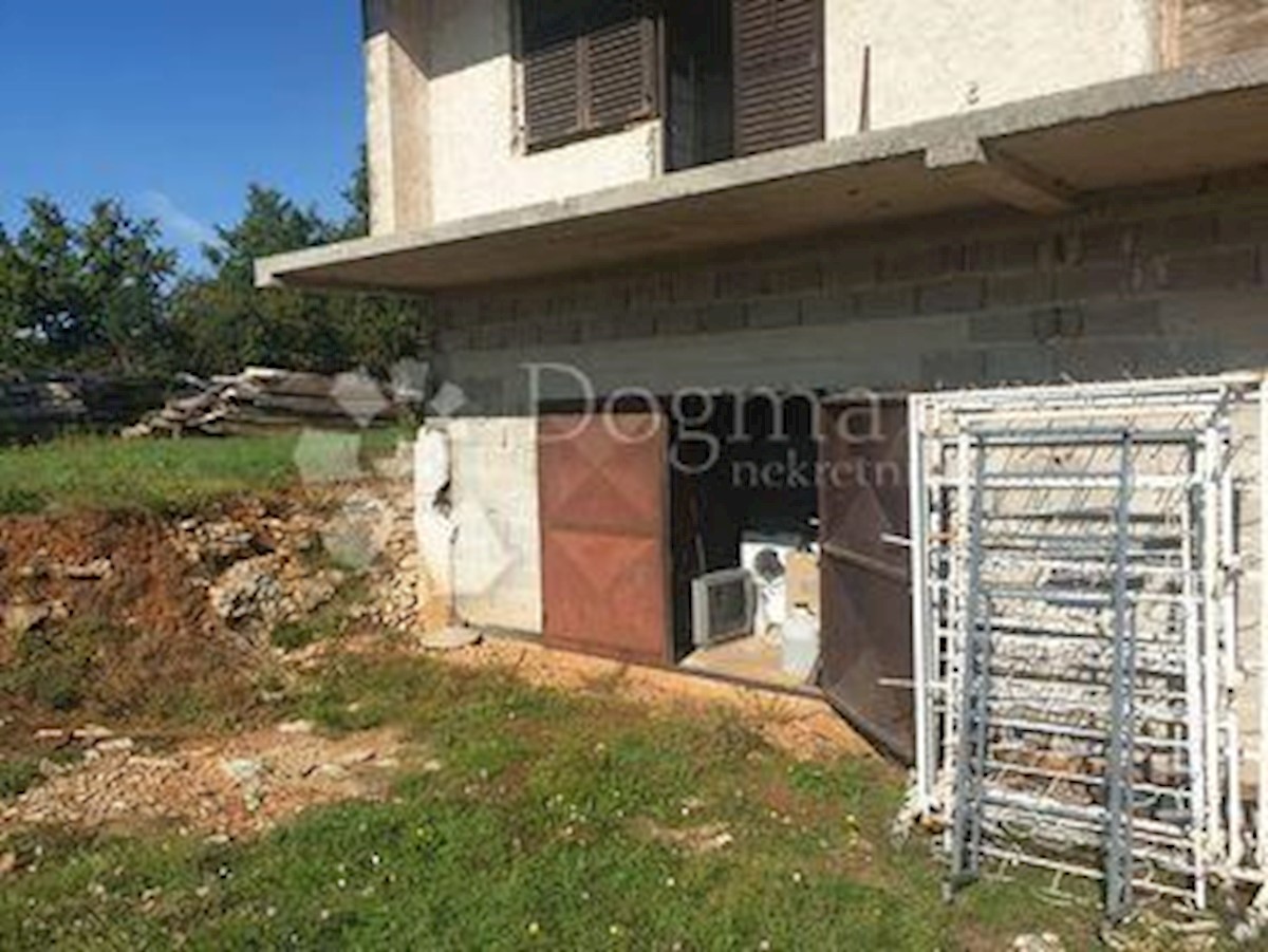 Dom Na predaj - ISTARSKA LIŽNJAN