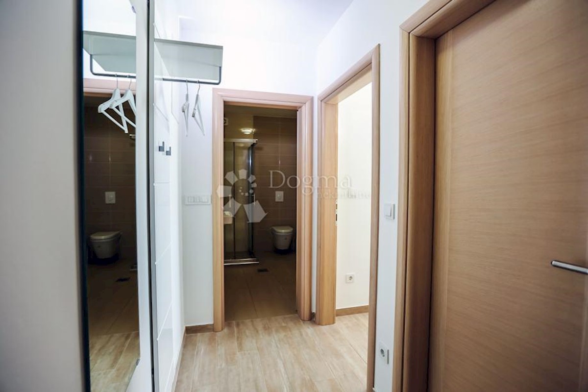 Flat For sale - PRIMORSKO-GORANSKA RAB